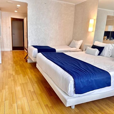 Seaside Vip Hotel Batumi Exteriör bild
