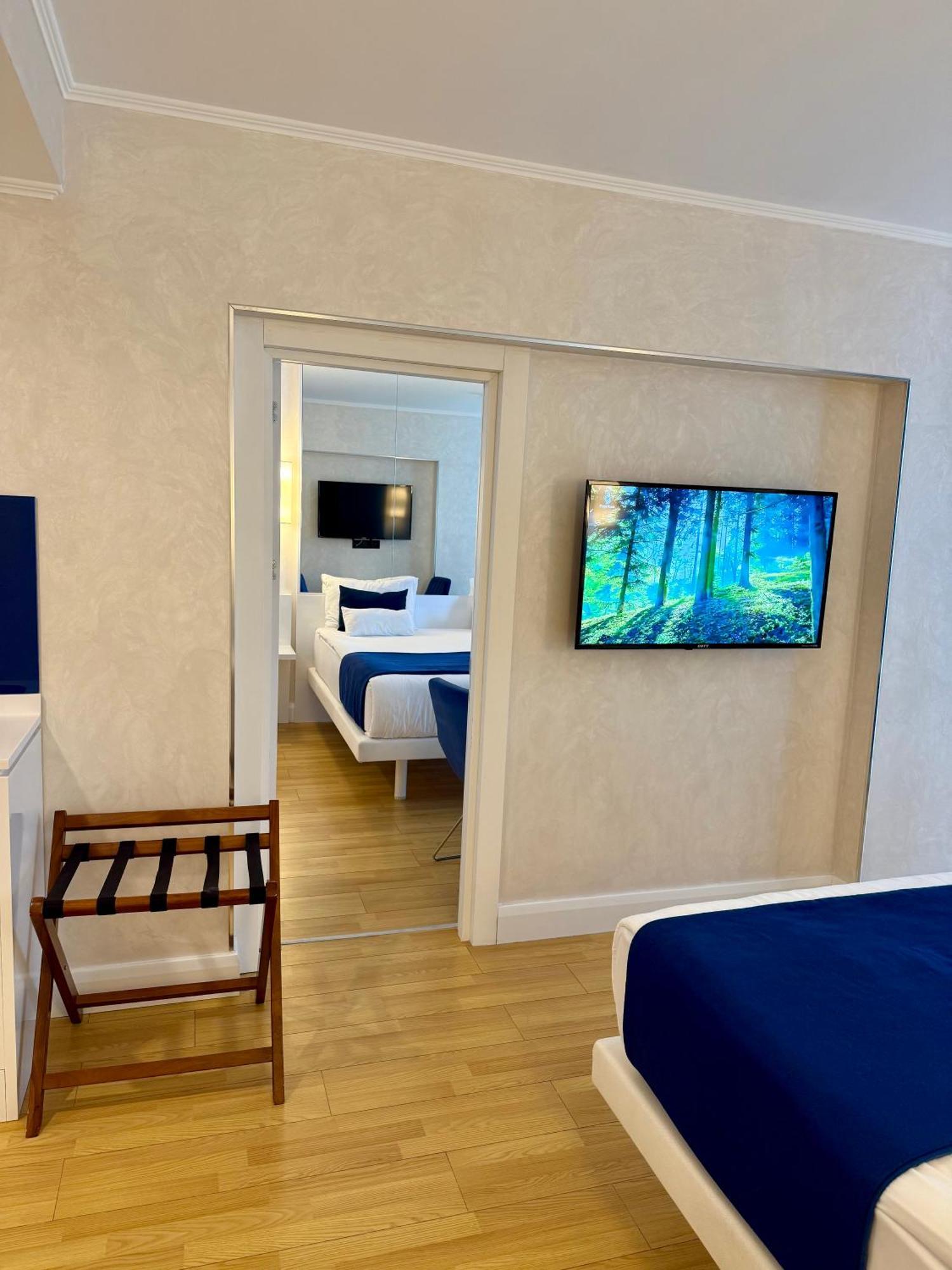 Seaside Vip Hotel Batumi Exteriör bild