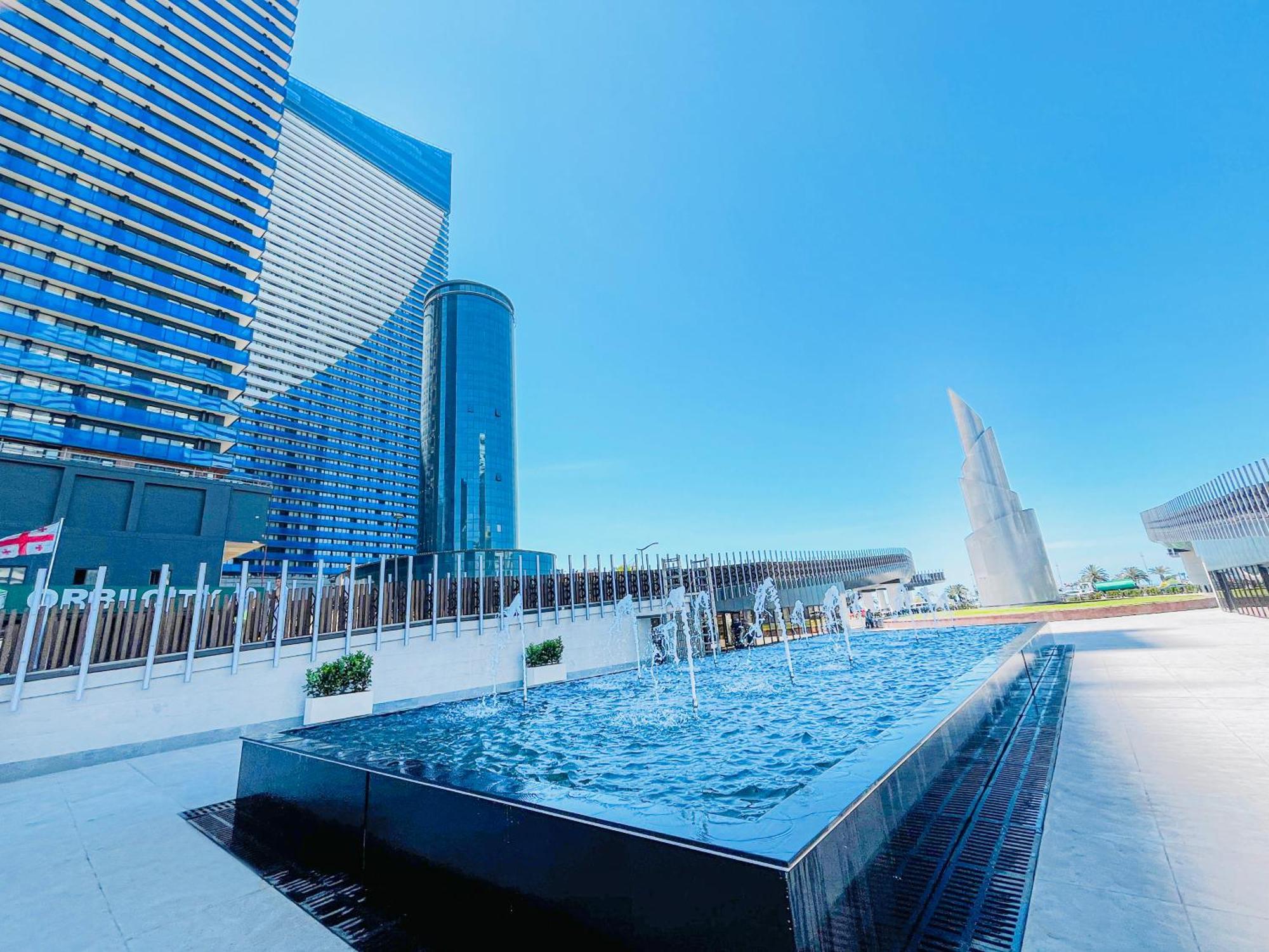 Seaside Vip Hotel Batumi Exteriör bild